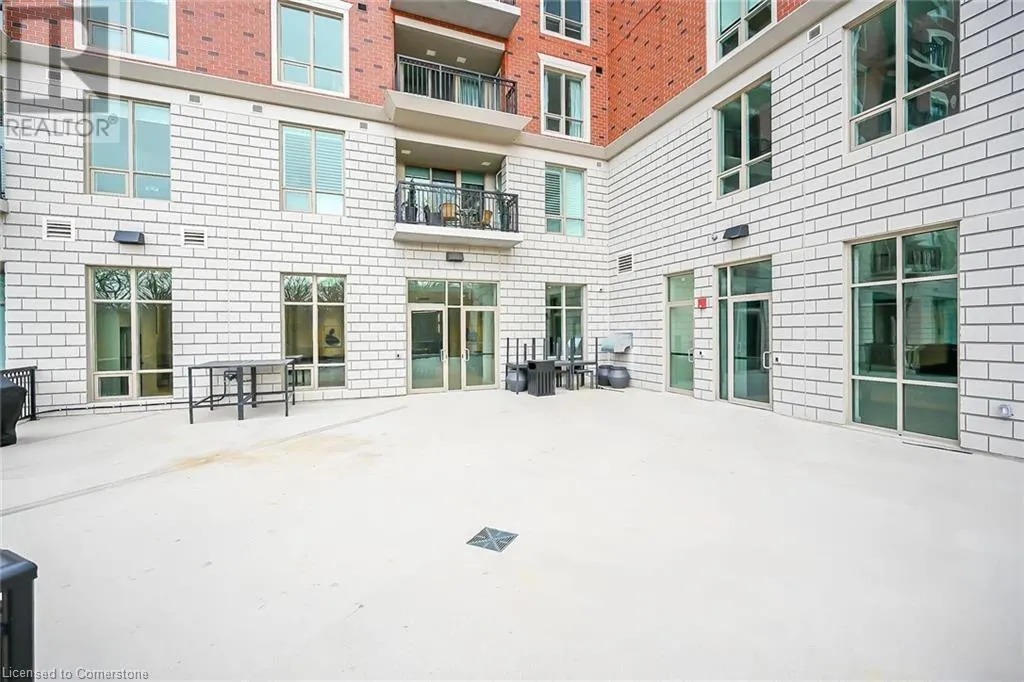 2750 KING Street E Unit# 706, #706