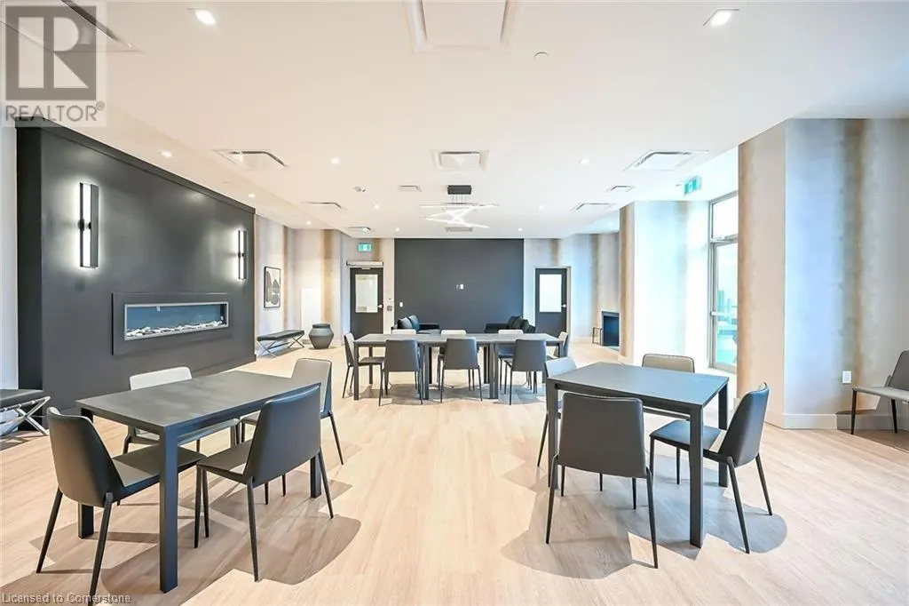 2750 KING Street E Unit# 706, #706