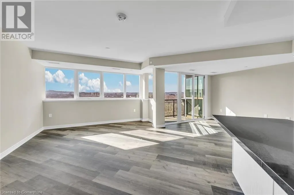 2750 KING Street E Unit# 706, #706