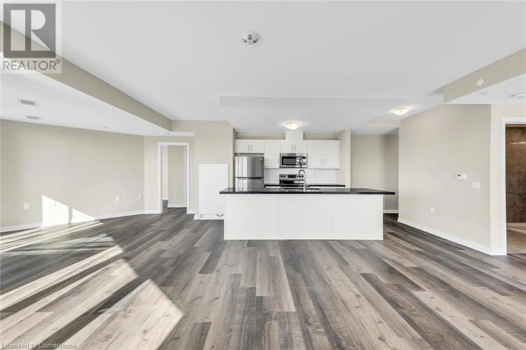 2750 KING Street E Unit# 706, #706