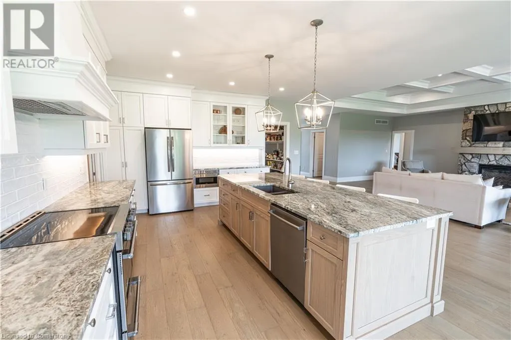 21 HUDSON Drive