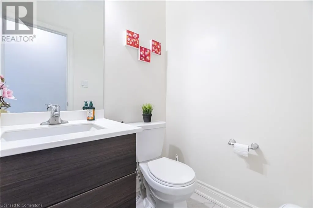 7 LADY EVELYN Crescent