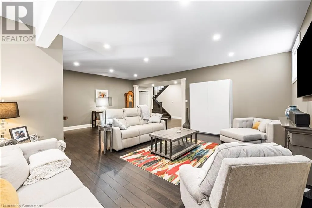 368 JOSEPH SCHOERG Crescent