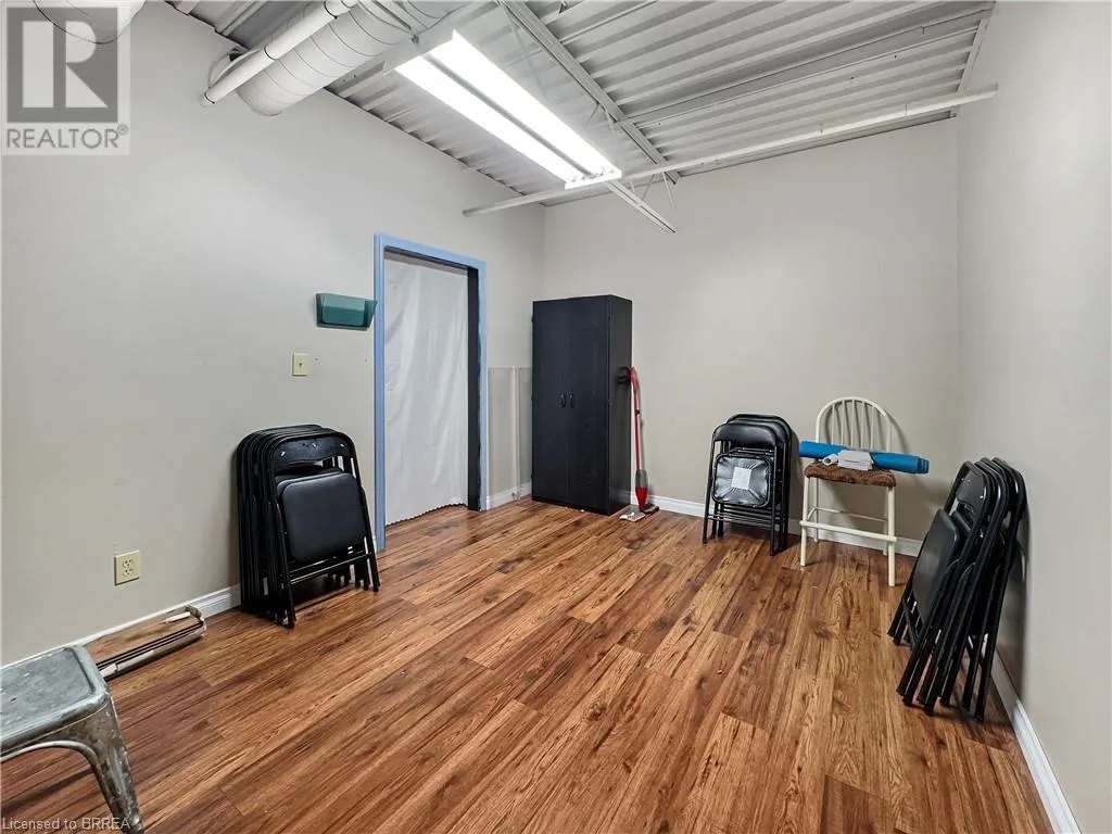 34 DALKEITH Drive Unit# UPPER B, #UPPER B