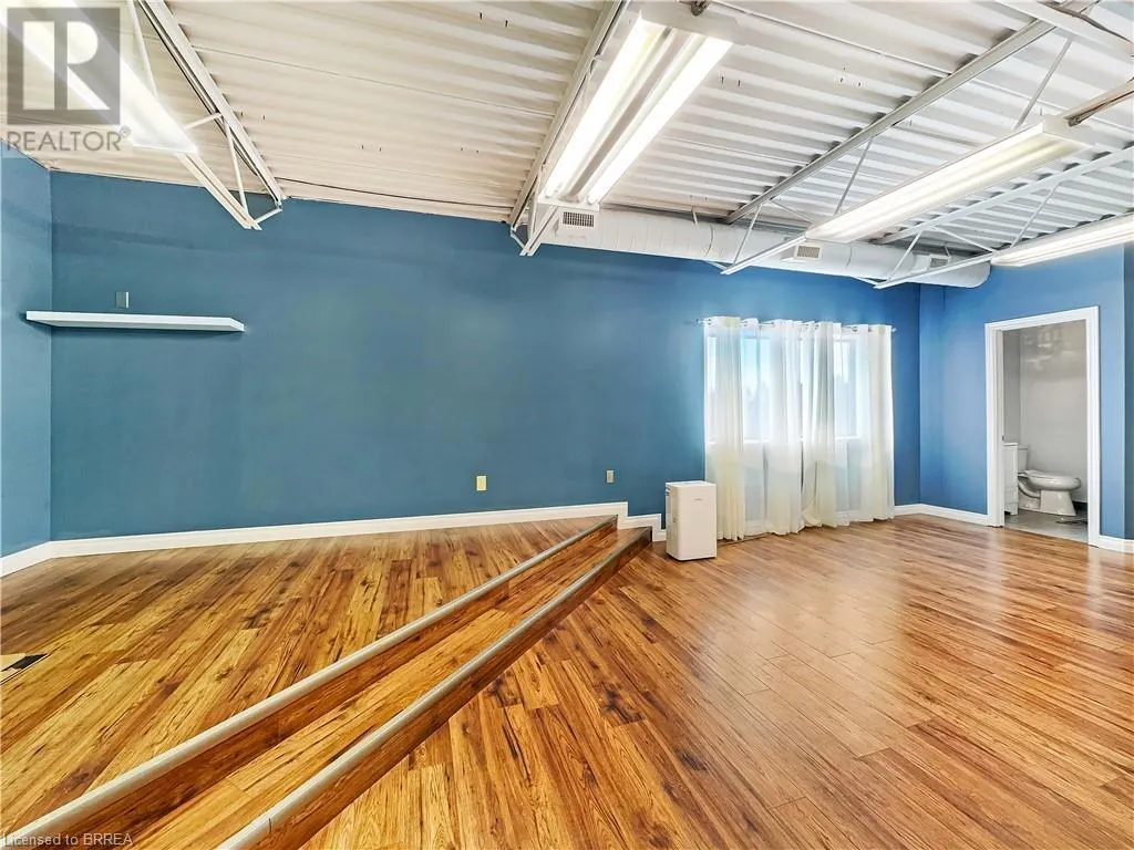 34 DALKEITH Drive Unit# UPPER B, #UPPER B