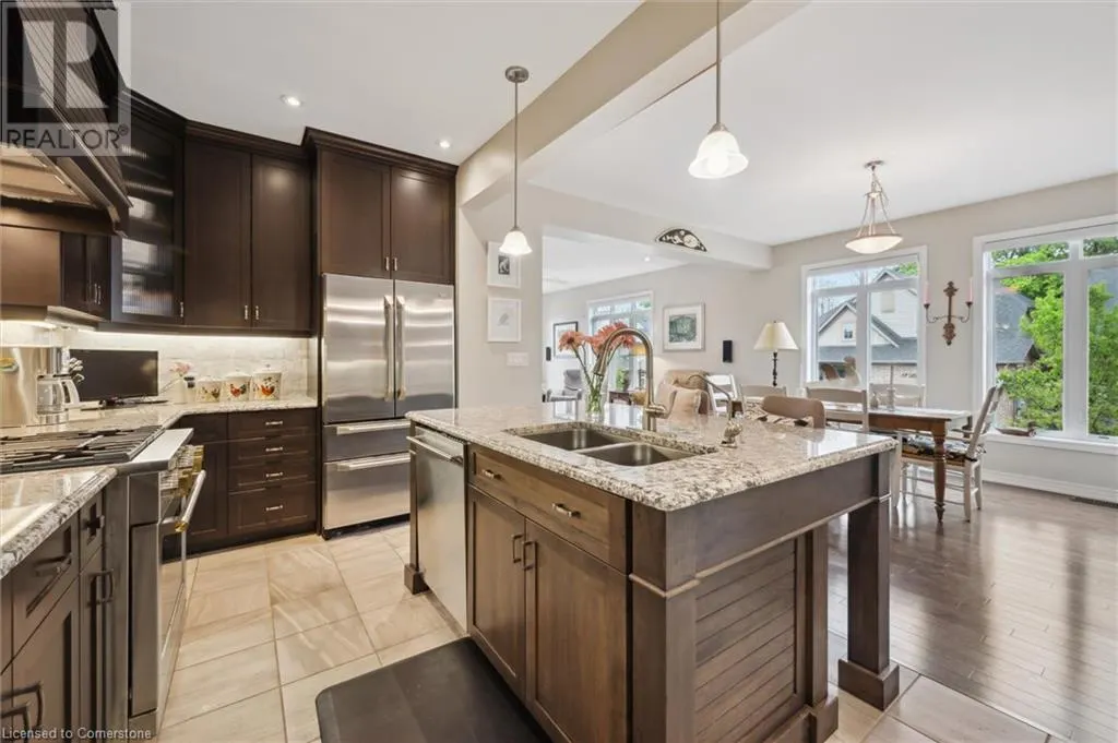 10 CHESTNUT Drive