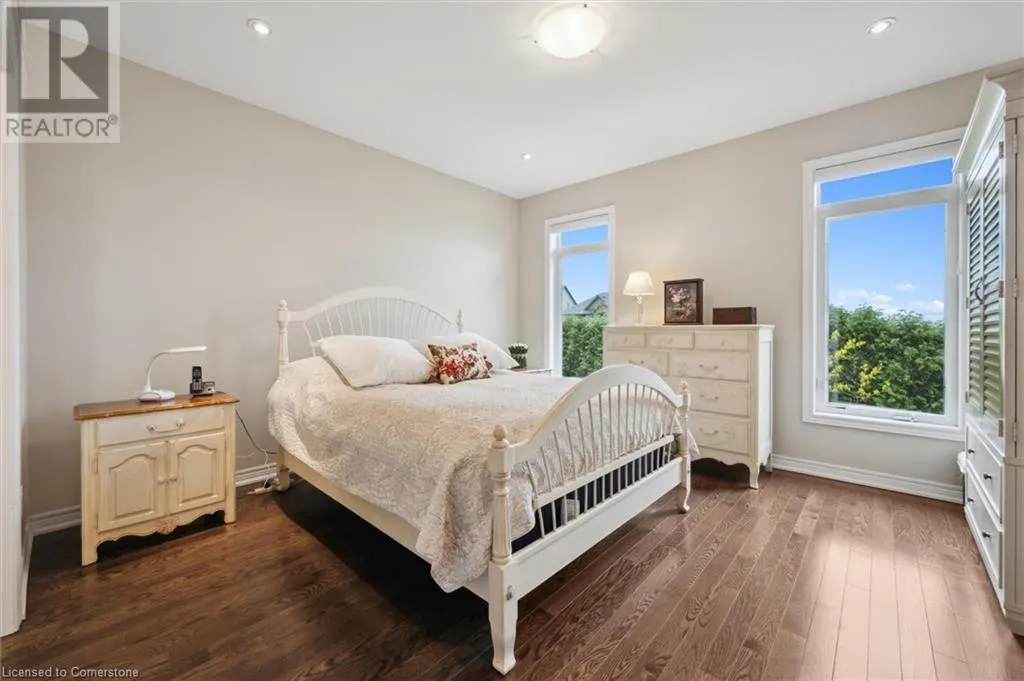 10 CHESTNUT Drive
