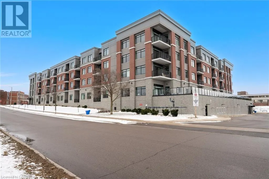 1 REDFERN Avenue Unit# 416, #416