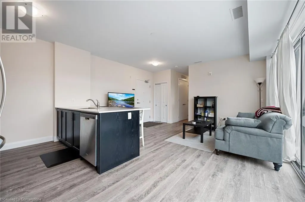 1 REDFERN Avenue Unit# 416, #416