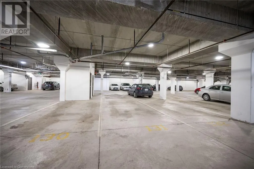 1 REDFERN Avenue Unit# 416, #416