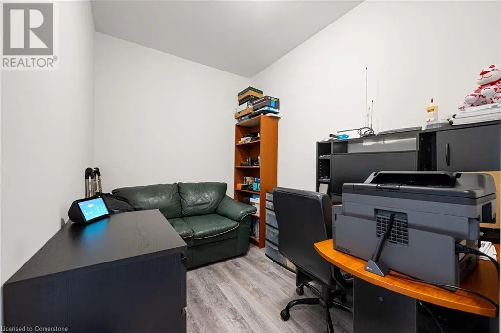 1 REDFERN Avenue Unit# 416, #416
