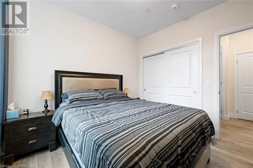 1 REDFERN Avenue Unit# 416, #416