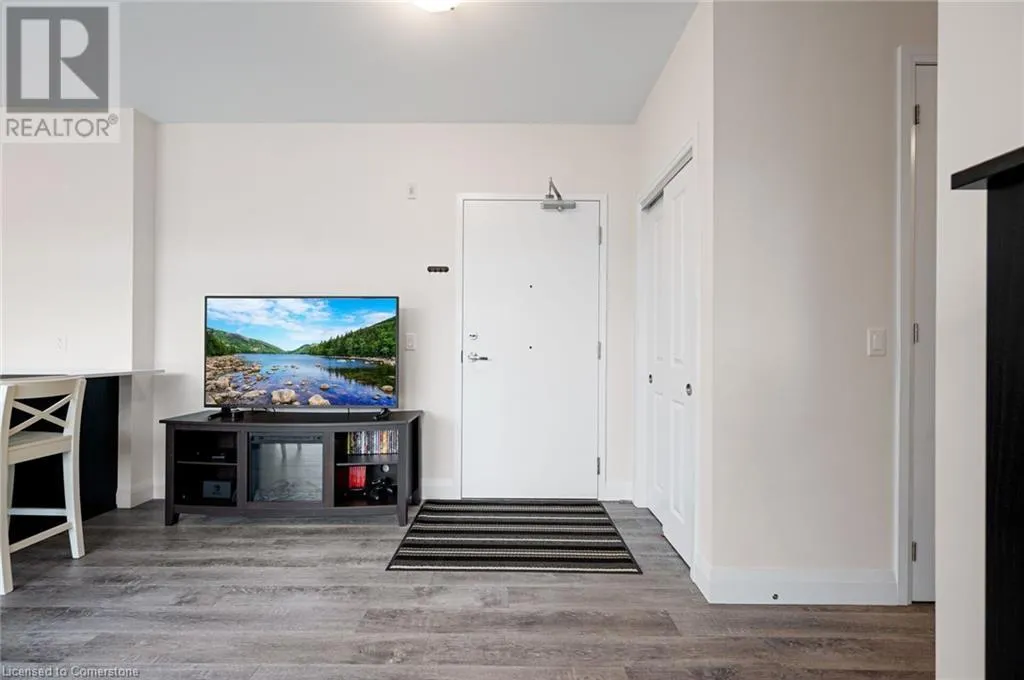 1 REDFERN Avenue Unit# 416, #416