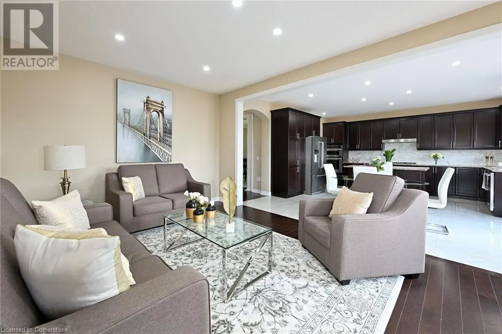 71 CHAUMONT Drive
