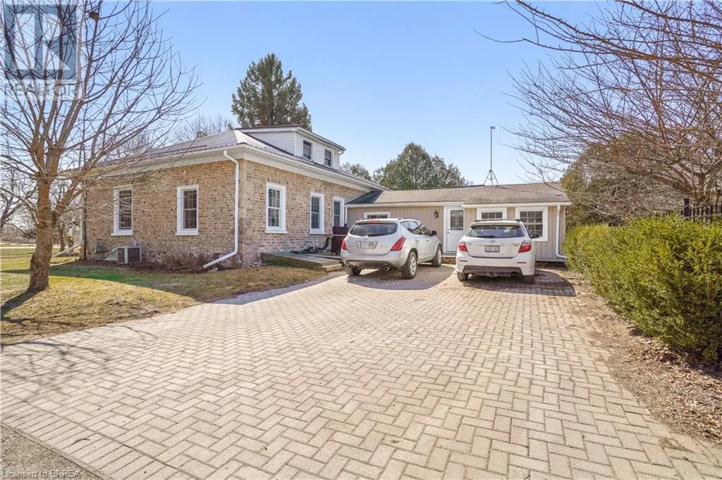 899 KEG Lane