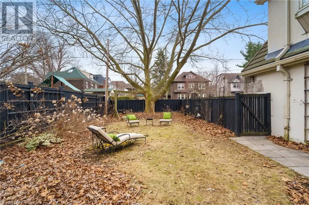 2 OAK KNOLL Drive