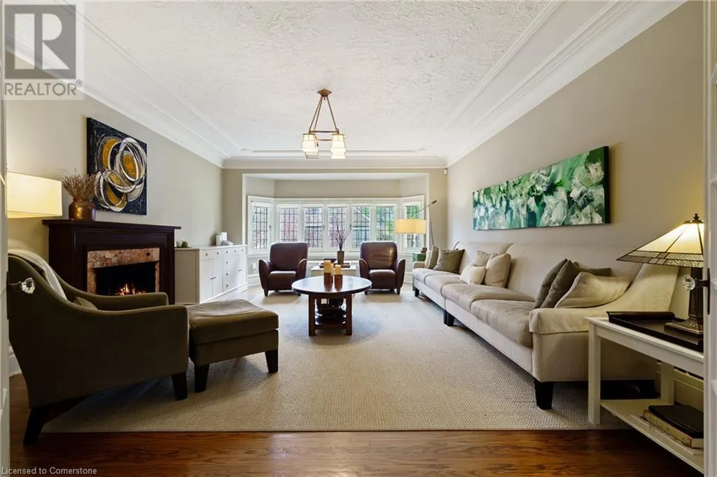 2 OAK KNOLL Drive