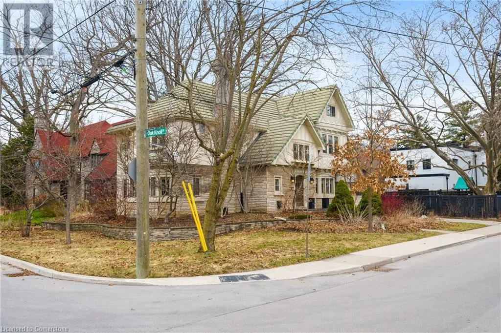 2 OAK KNOLL Drive