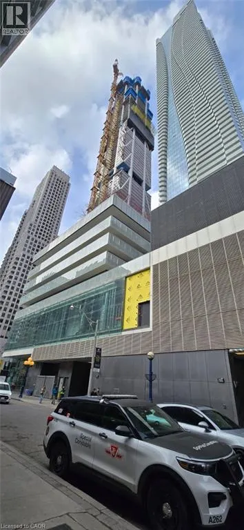 15 HAYDEN Street