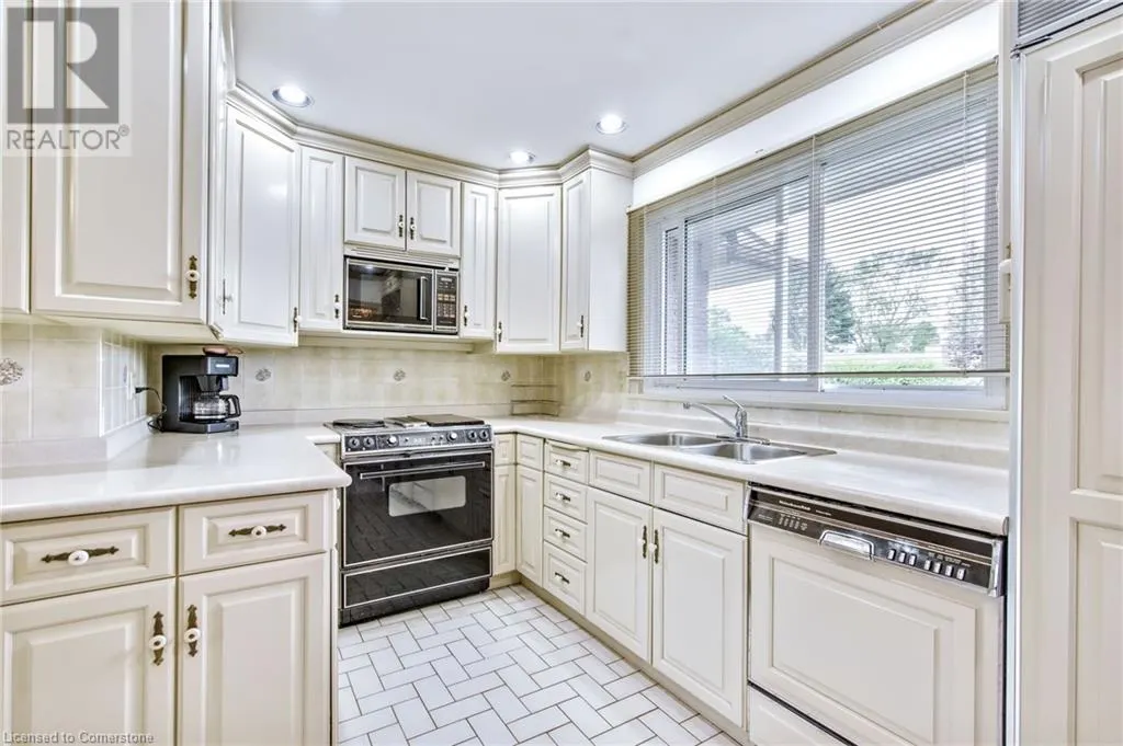 3546 ETON Crescent