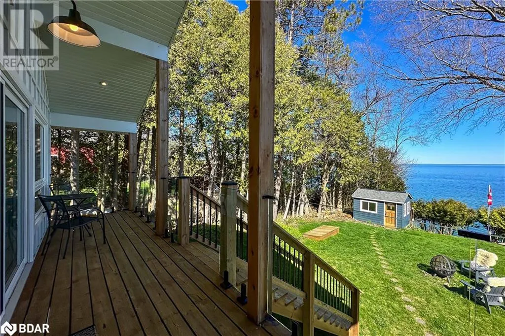 2371 LAKESHORE Road E