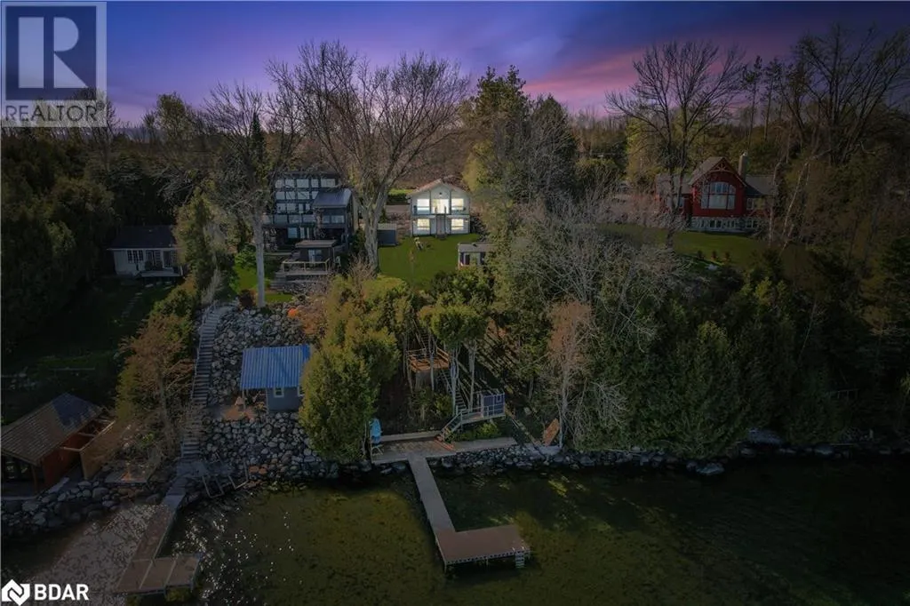 2371 LAKESHORE Road E