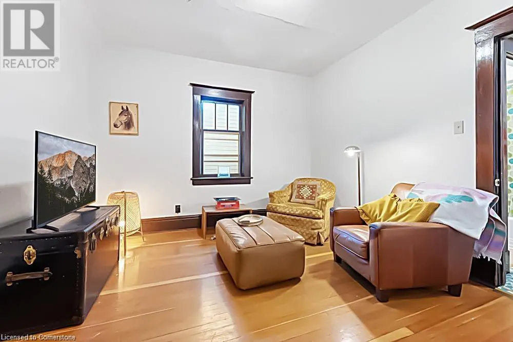 85 CHESTNUT Street