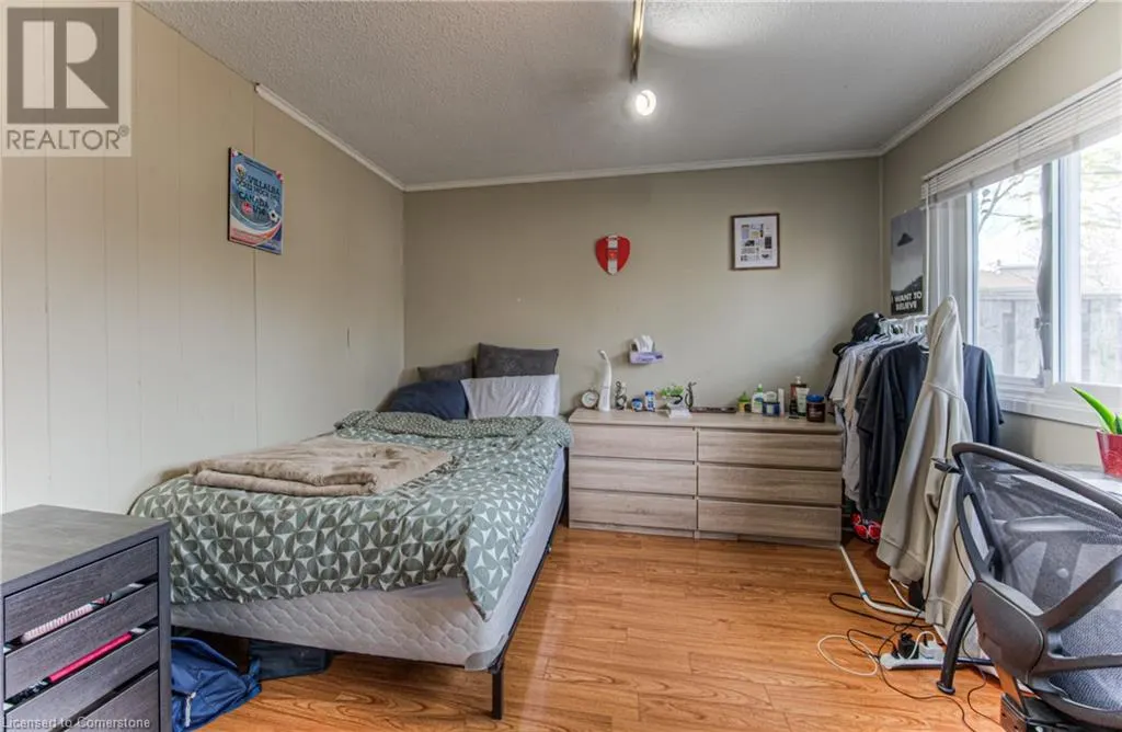 121 UNIVERSITY Avenue E Unit# 9, #9