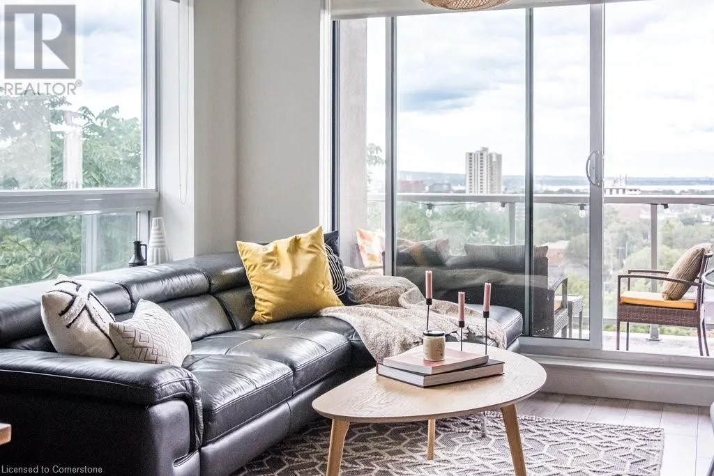 467 CHARLTON AVENUE EAST Unit# 404, #404