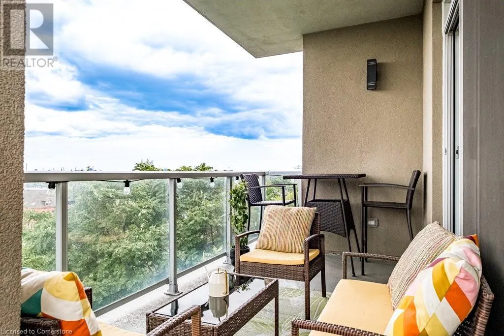 467 CHARLTON AVENUE EAST Unit# 404, #404