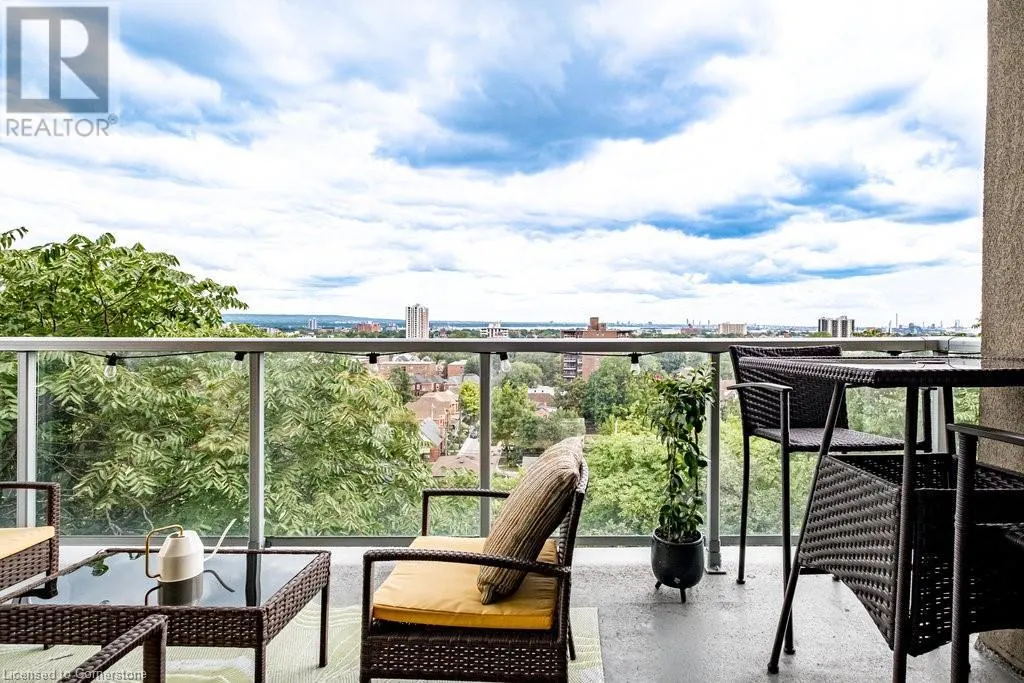 467 CHARLTON AVENUE EAST Unit# 404, #404