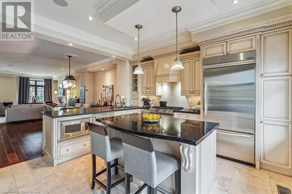2378 MARINE Drive