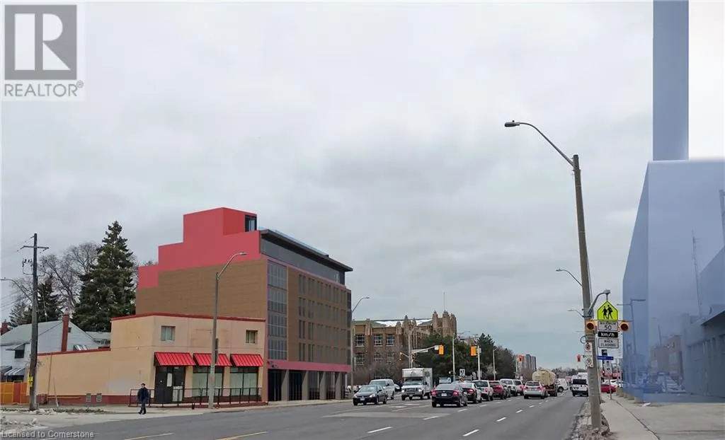 906 MAIN Street W