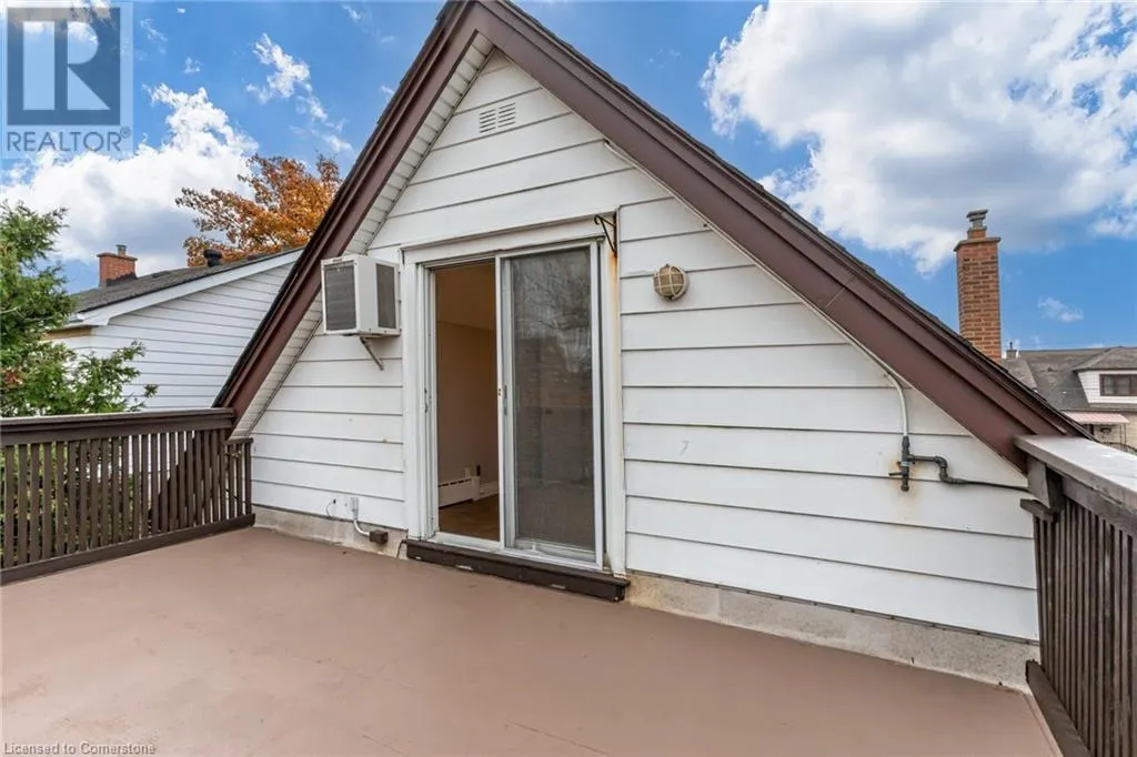 15 EMPRESS Avenue