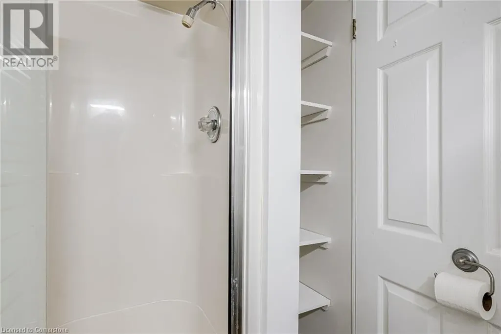 15 EMPRESS Avenue