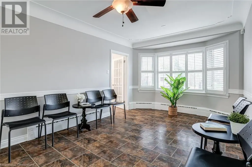 15 EMPRESS Avenue