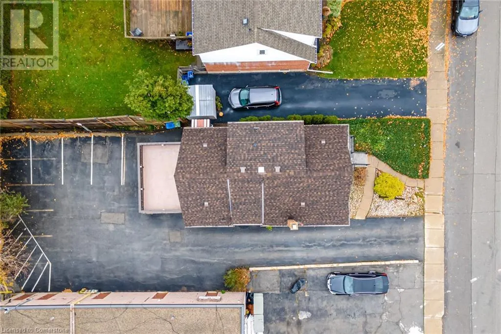 15 EMPRESS Avenue