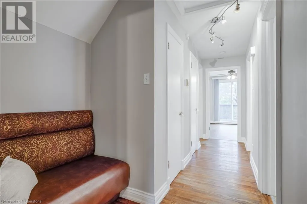 15 EMPRESS Avenue
