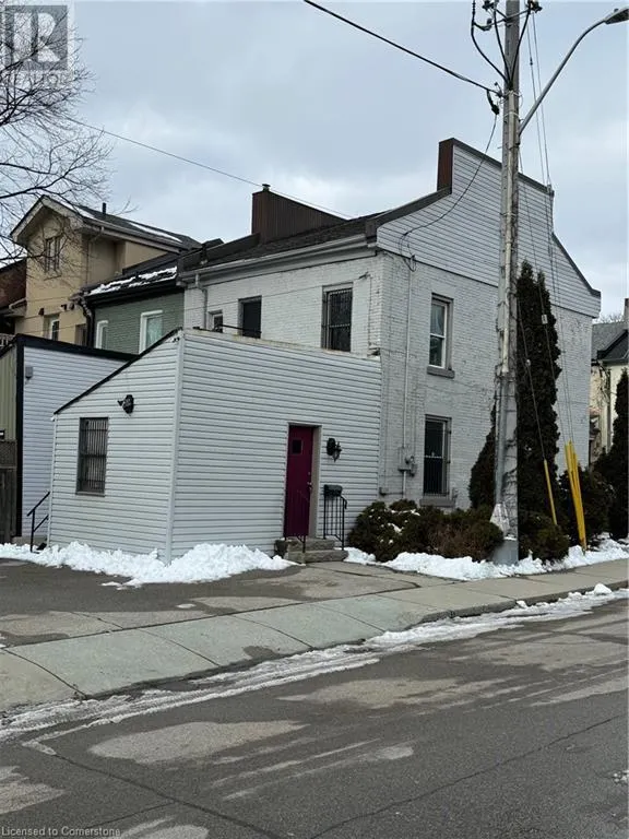 275 MAIN Street W