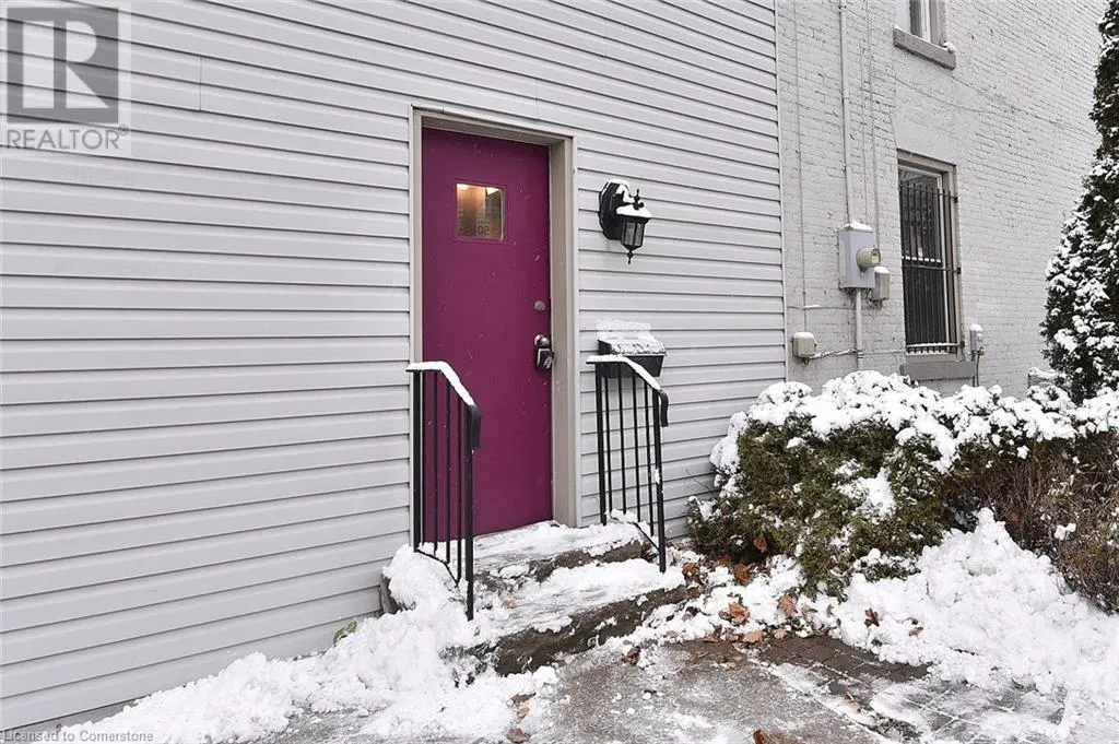 275 MAIN Street W