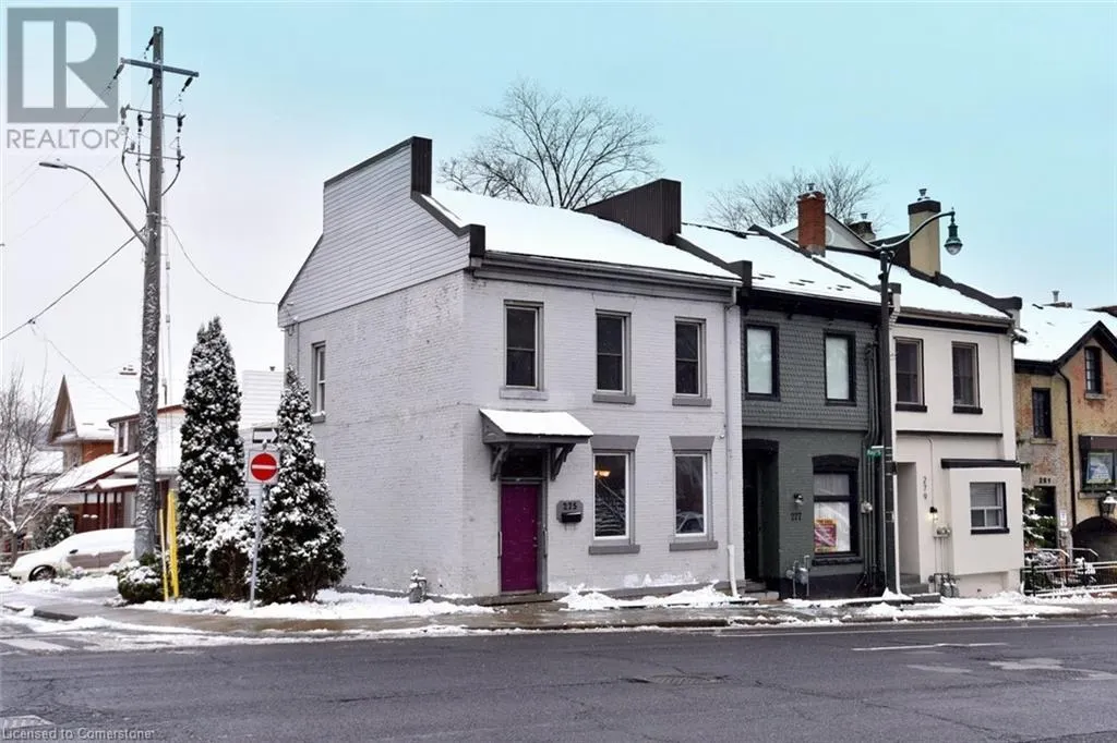 275 MAIN Street W