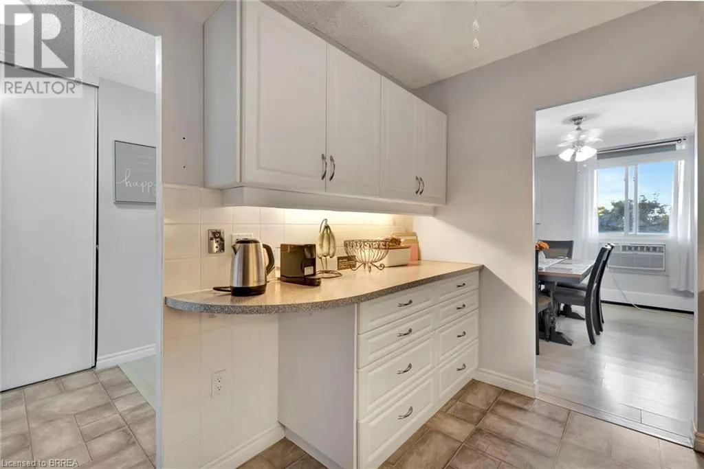 640 WEST Street Unit# 506, #506