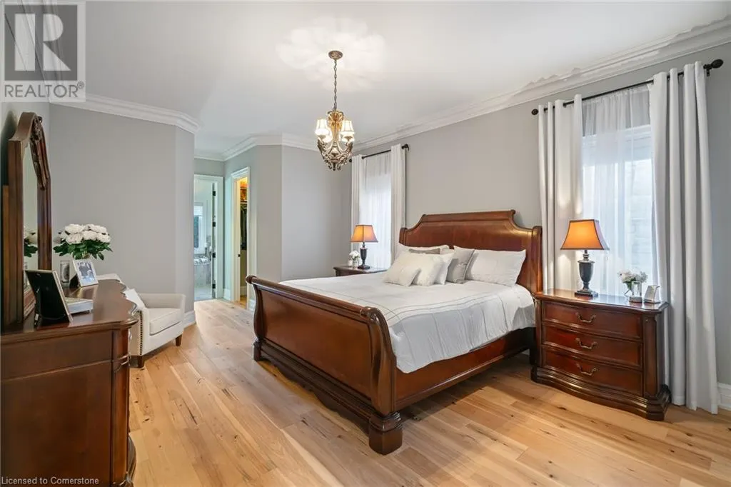 7 SANDALWOOD Crescent