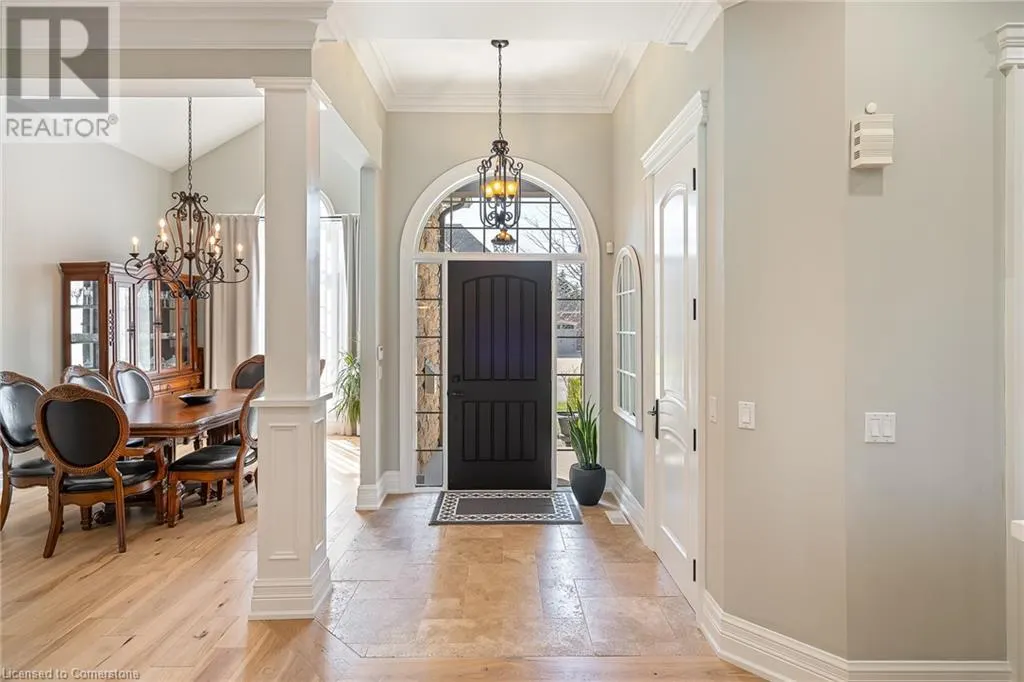 7 SANDALWOOD Crescent