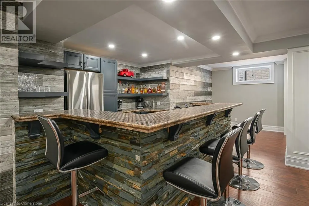 7 SANDALWOOD Crescent