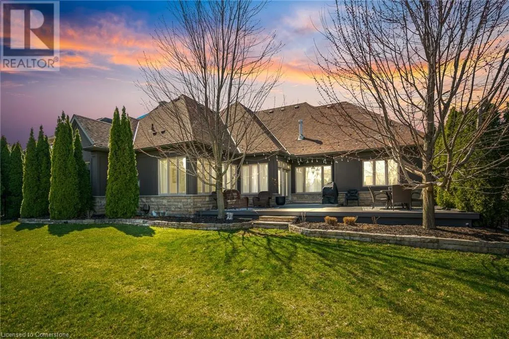 7 SANDALWOOD Crescent