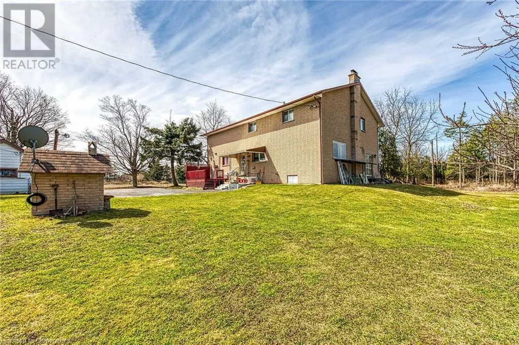 492 SECOND Road E
