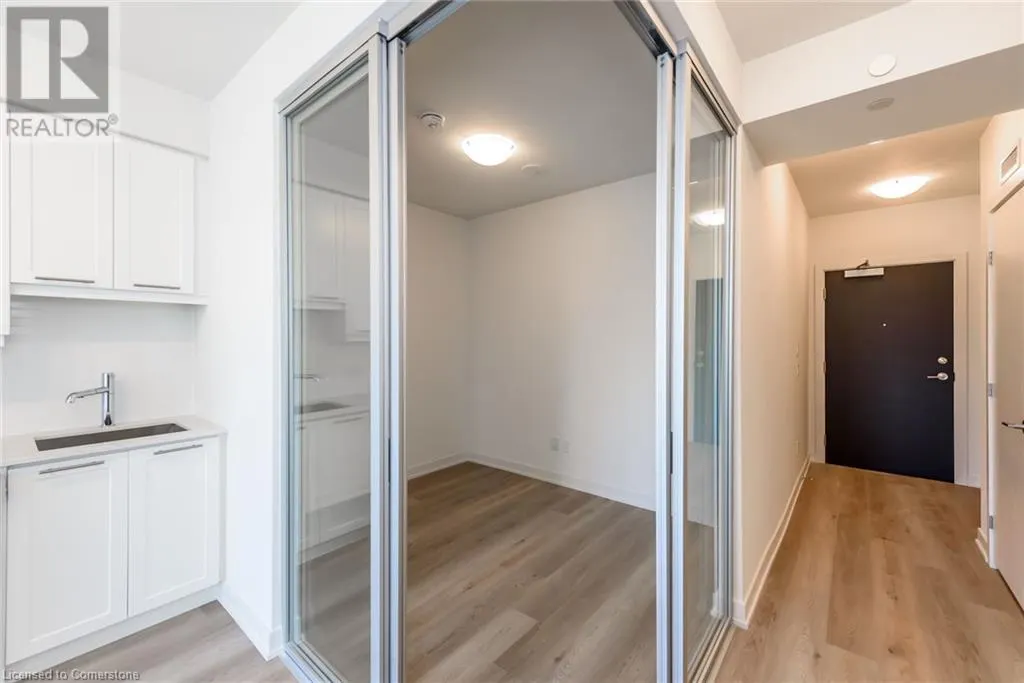 385 WINSTON Road Unit# 712, #712