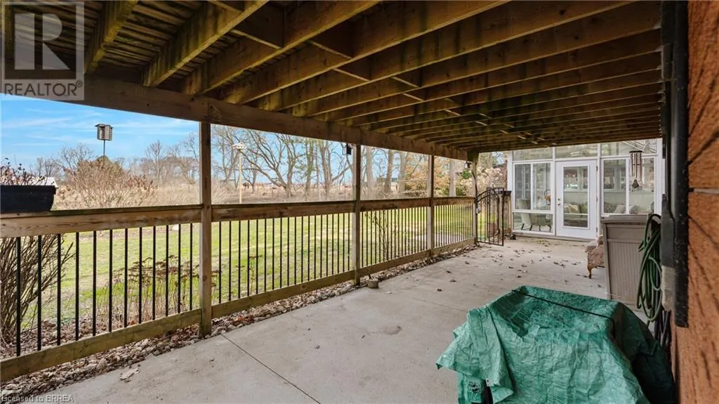 761 LYNDEN Road
