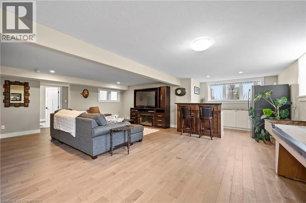 10138 MERRYWOOD Drive